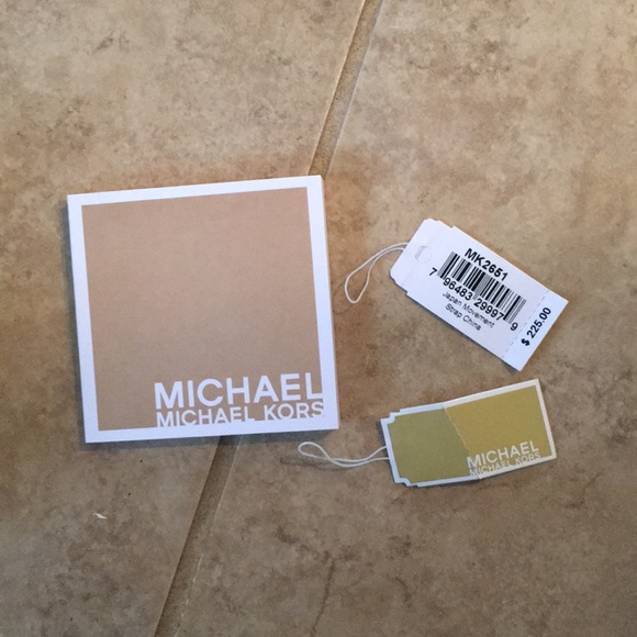 Micheal Kors watch Nwt
